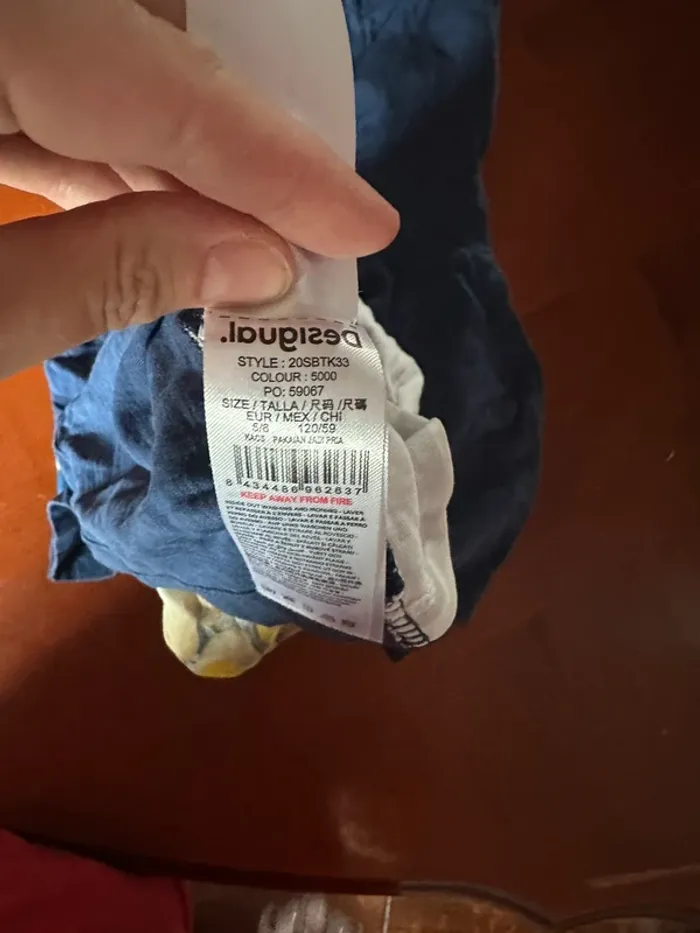 Teeshirt à capuche desigual mario kart 5/6 ans - photo numéro 7