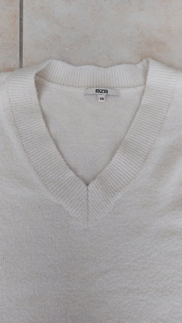 Pull col V blanc femme / fille BZB taille XS - photo numéro 3