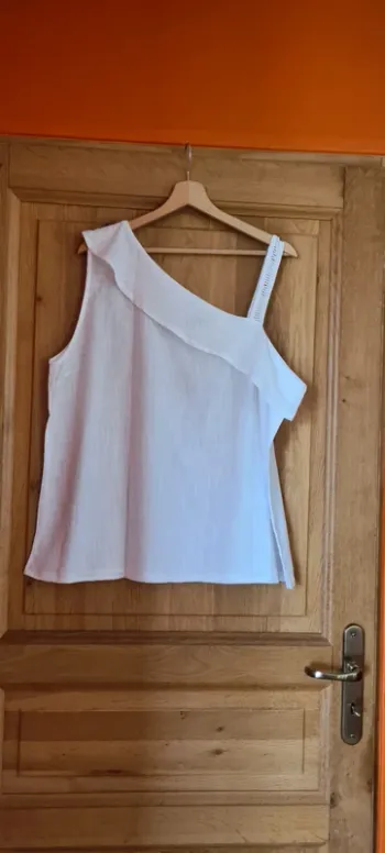 Top blanc Blanc du Nil