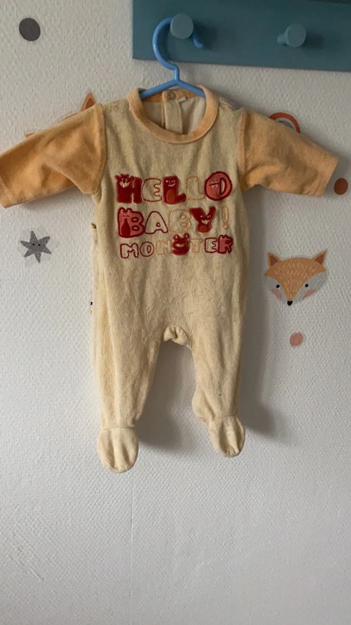 Pyjama bébé 1 mois