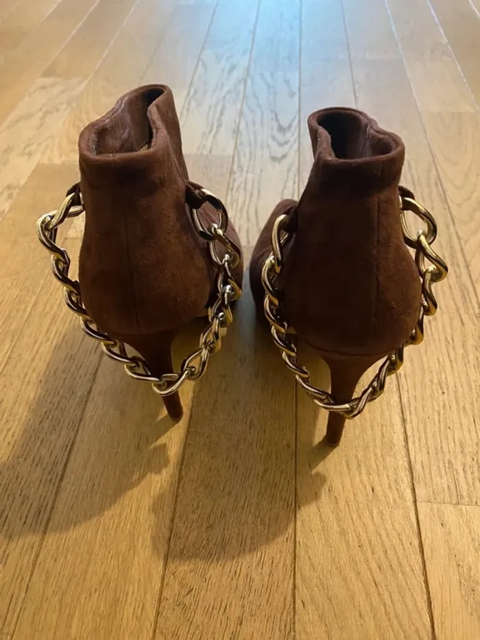 Bottines en daim marron Elisabetta Franchi taille 38 - photo numéro 10