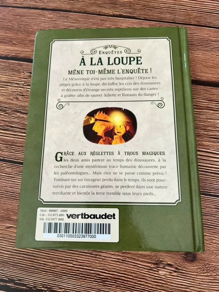 Enquêtes à la loupe - voyage au temps des dinosaures - photo numéro 2