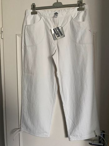 Pantacourt blanc Domyos taille L séchage rapide