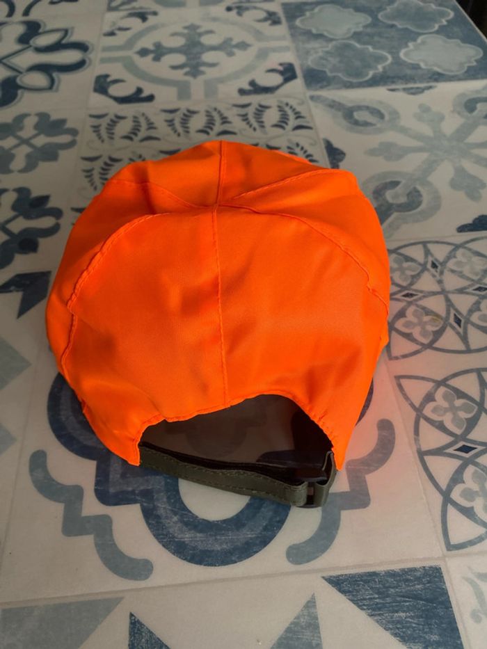 Casquette - photo numéro 2