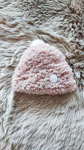Bonnet rose chaud 1/3 mois fait main