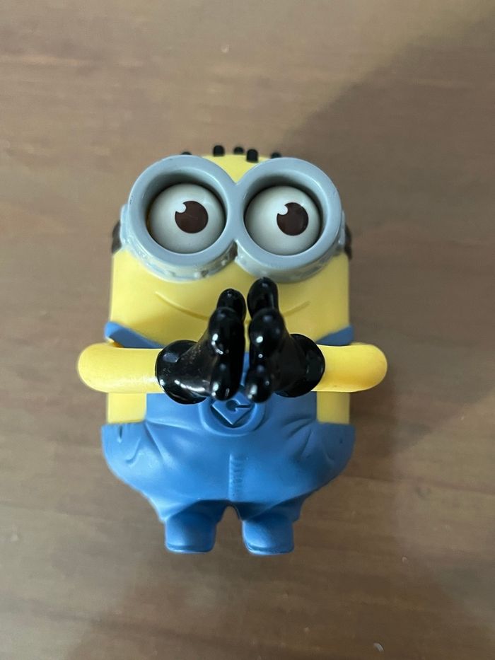 3 figurines Minions - photo numéro 2