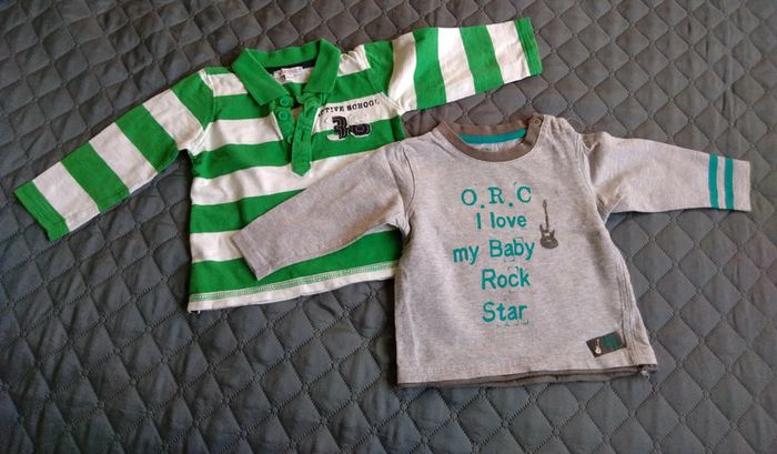 2 maillots longues manches, taille 9 mois
