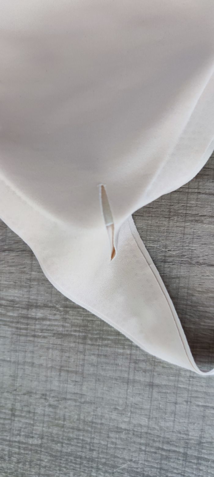 Soutien-gorge sans armature en V pour femme taille XL couleur beige - photo numéro 8
