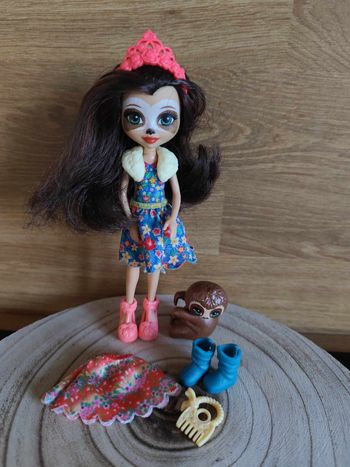 Poupée Enchantimals " Paresseux " , très bon état