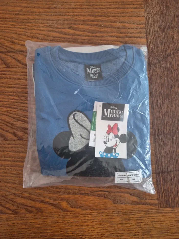 Pull minnie 8 ans