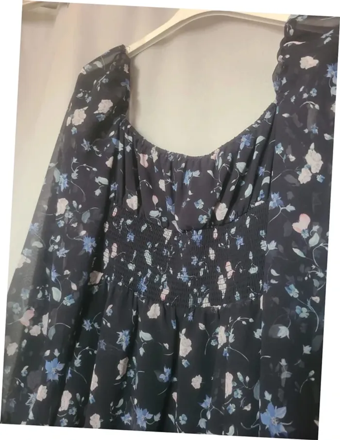 Robe longue taille XS - photo numéro 2