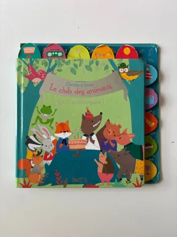 Livre cherche et  trouve le club des animaux. Joyeux anniversaire.