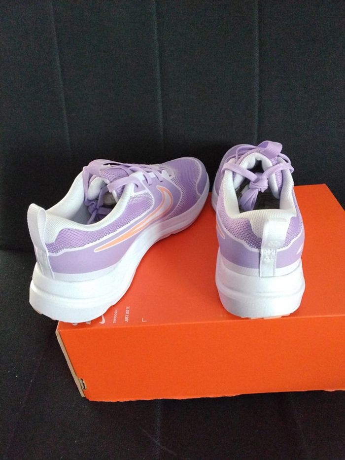 Baskets Nike Cosmic - photo numéro 5