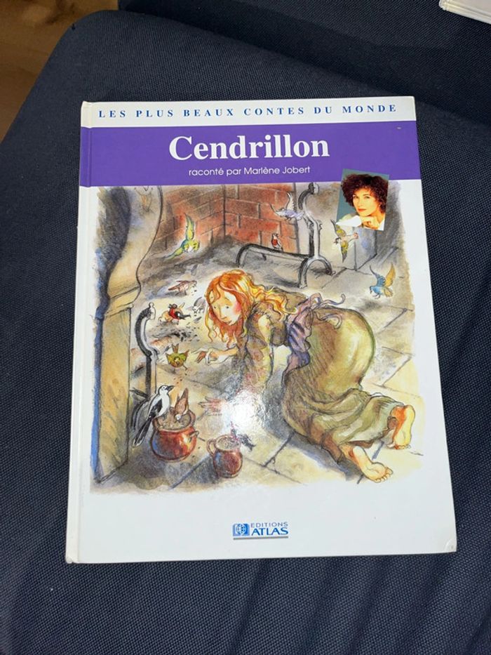 Livre pour enfants cendrillon par Marlène jobert