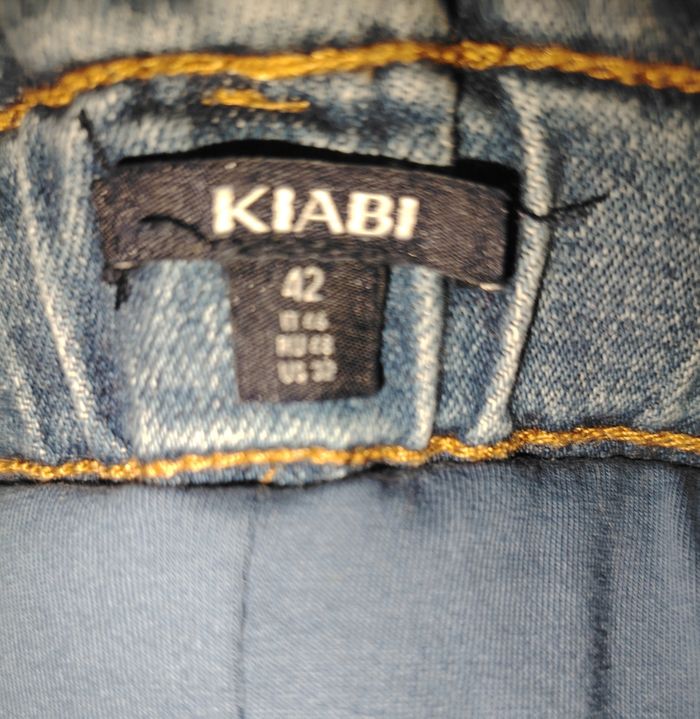 Short de grossesse kiabi taille 42 - photo numéro 4