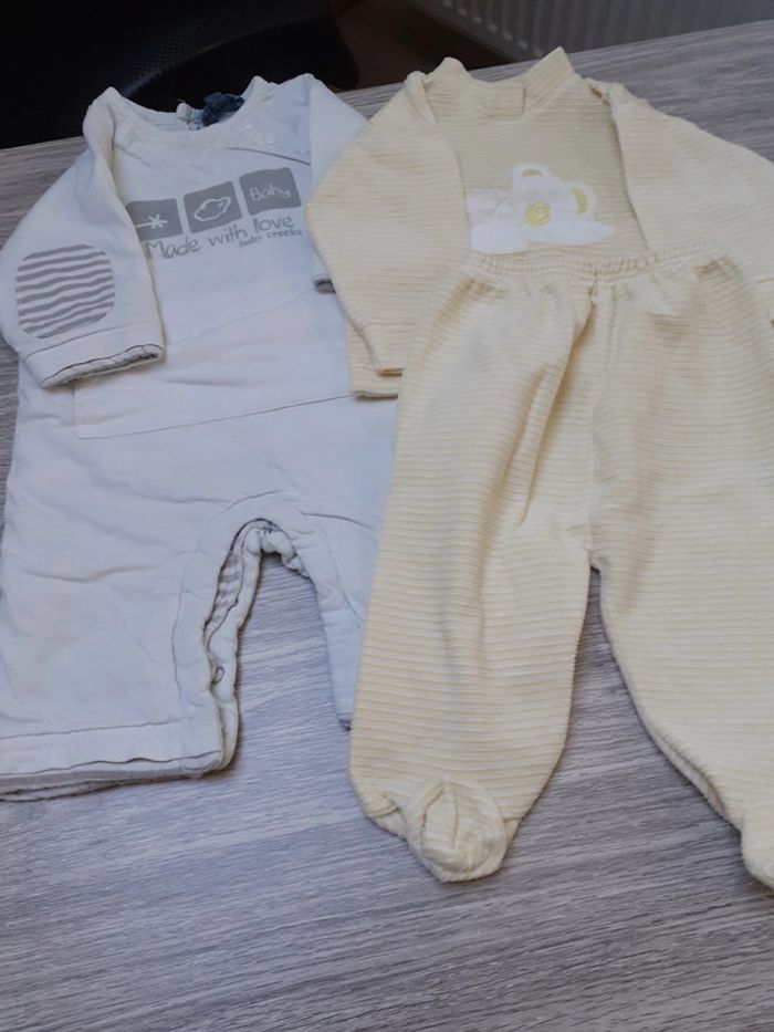 lot 2 pyjamas