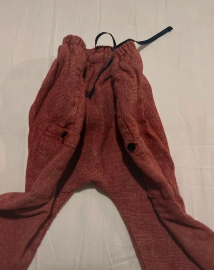 Pantalon rouge - photo numéro 3