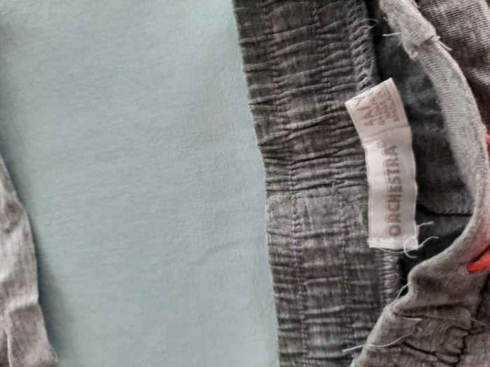 3 shorts filles Taille 4 ans - photo numéro 7