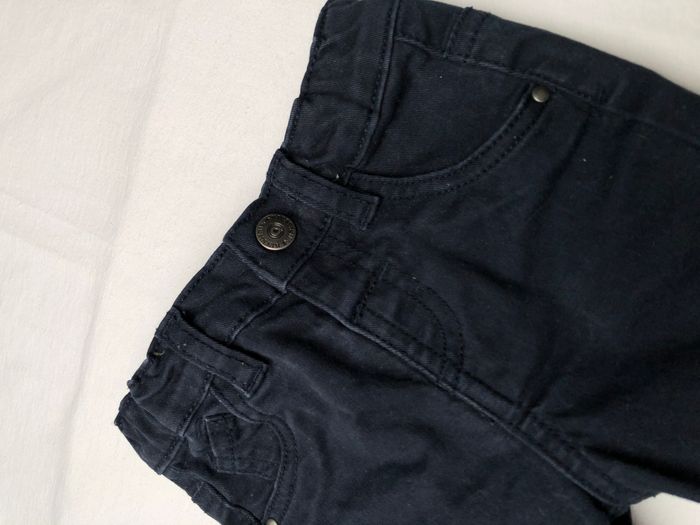 Ensemble t-shirt Obaïbi + pantalon Kiabi 6 mois - photo numéro 9