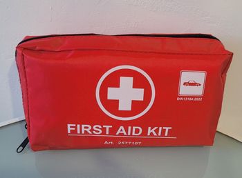 Kit de premier secour automobile