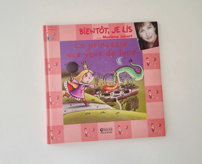 Bientôt je lis la princesse aux yeux de lune- édition atlas