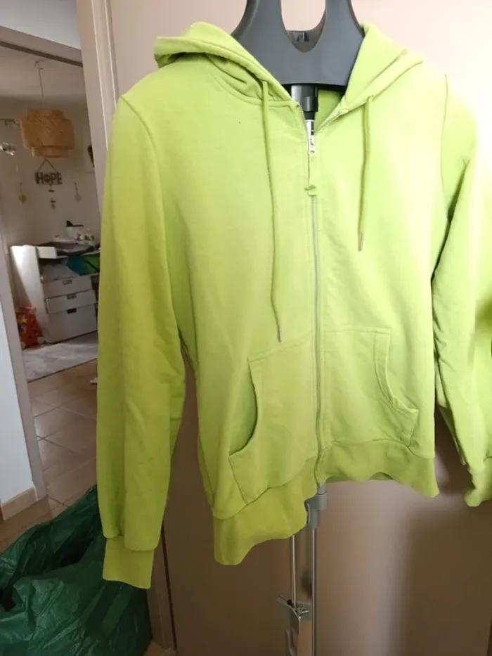 Veste zip verte - photo numéro 2