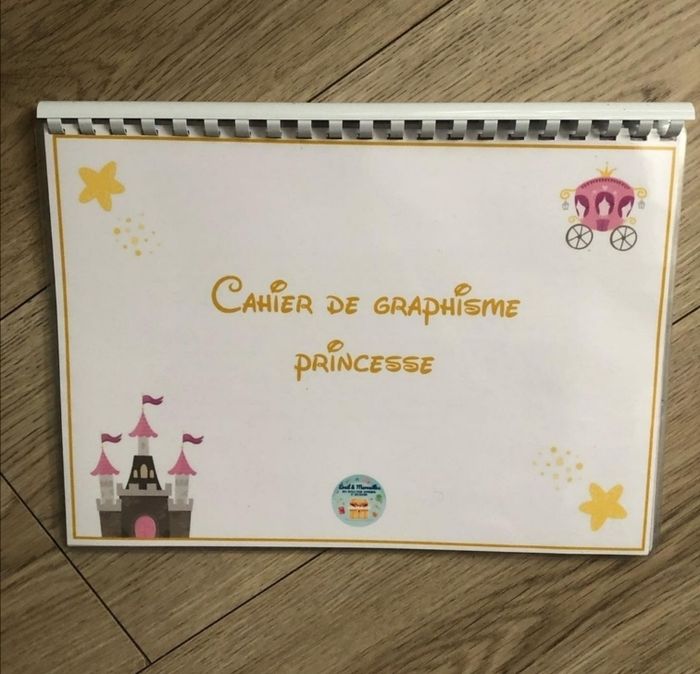 Lot princesse - photo numéro 1