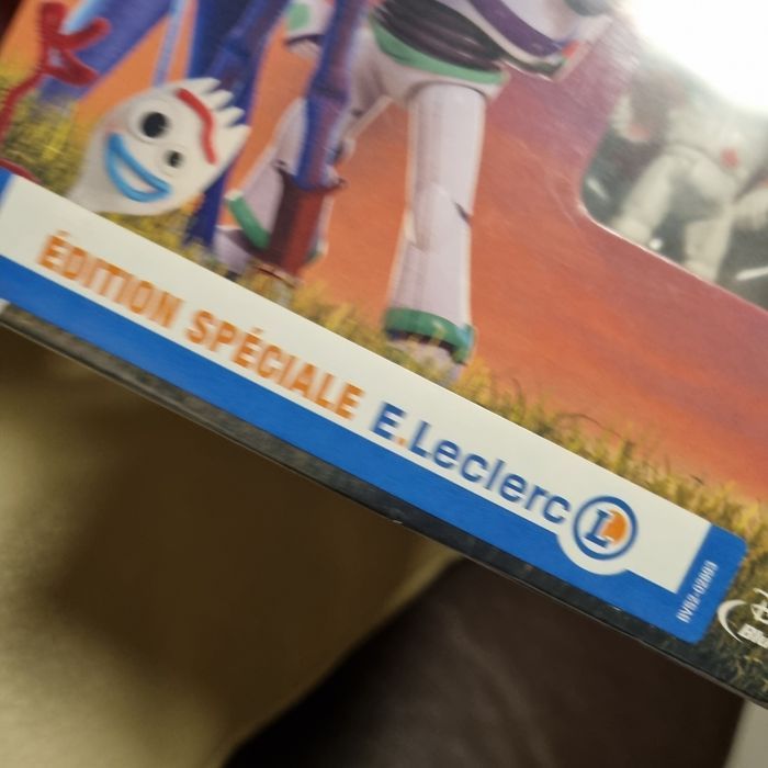 coffret TOY STORY 4 - blue Ray + figurine 🎁 neuf 🎁 - photo numéro 2