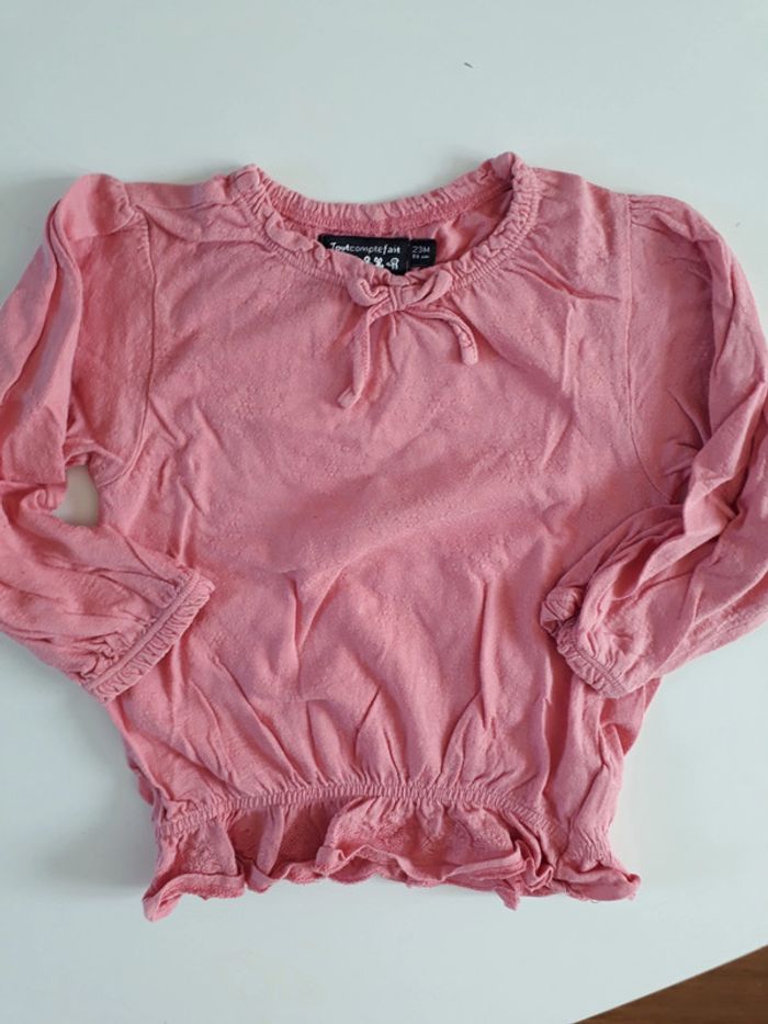 Lot de deux tee-shirts 2 ans - photo numéro 2