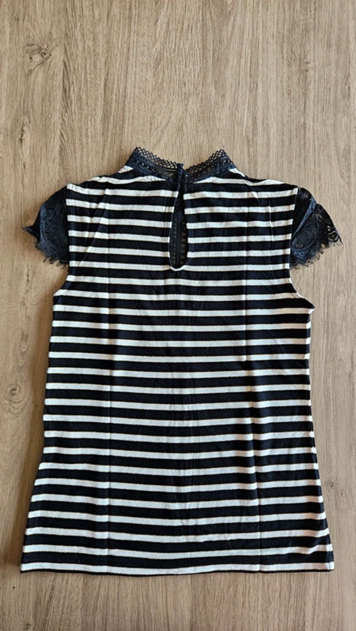 Top haut dentelle, rayures et noir, taille XS, Morgan - photo numéro 3