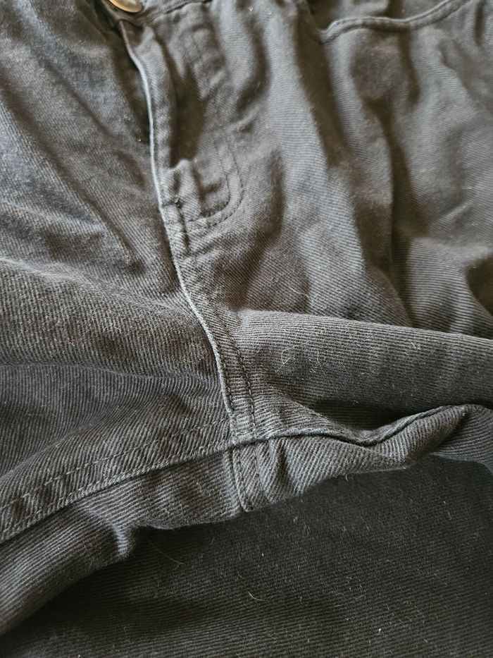 Jeans noir - photo numéro 6