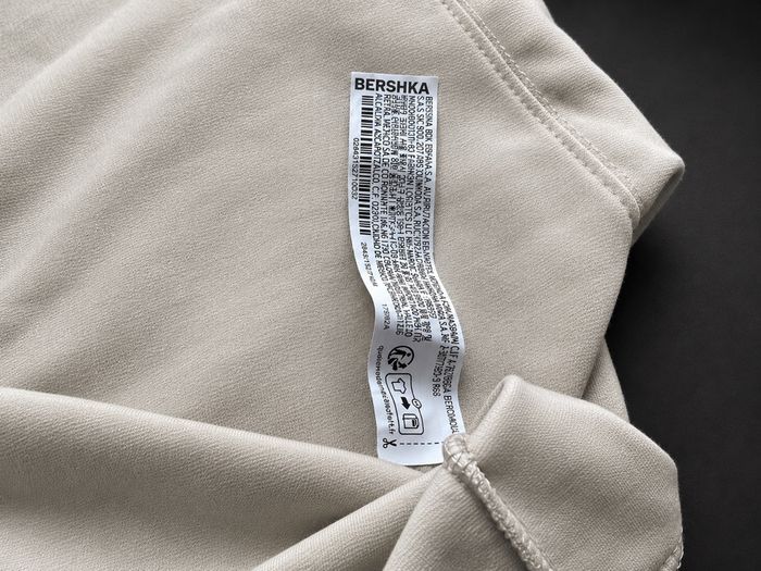 T-shirt Bershka, beige, en M - photo numéro 4