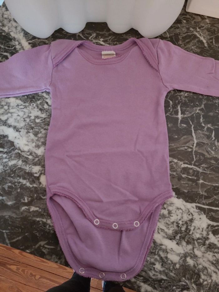 Body Absorba violet t.9 mois - photo numéro 2