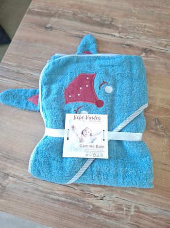 Cape de bain bébé 