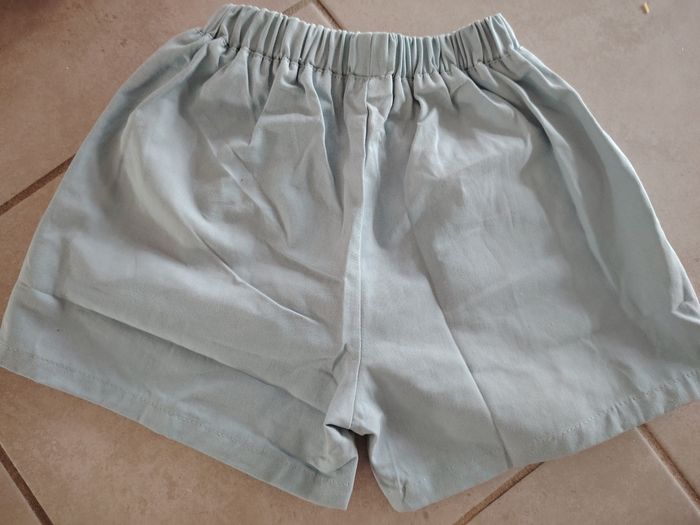 Short bleu nounours neufs - photo numéro 4