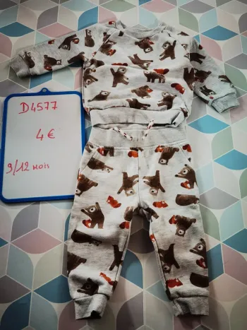 D4577 - ensemble jogging garçon 9/12 mois