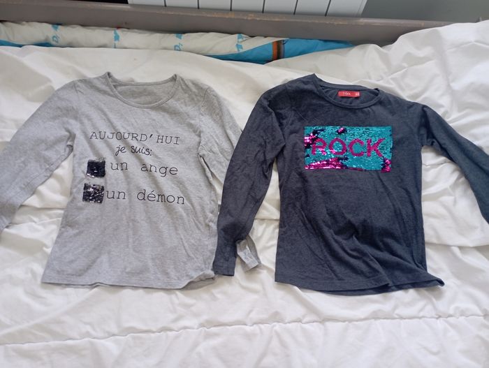 Lot 2 tee shirt manches longues dont 1 avec des beabs réversibles marques diverses 10 ans 8€ neuf