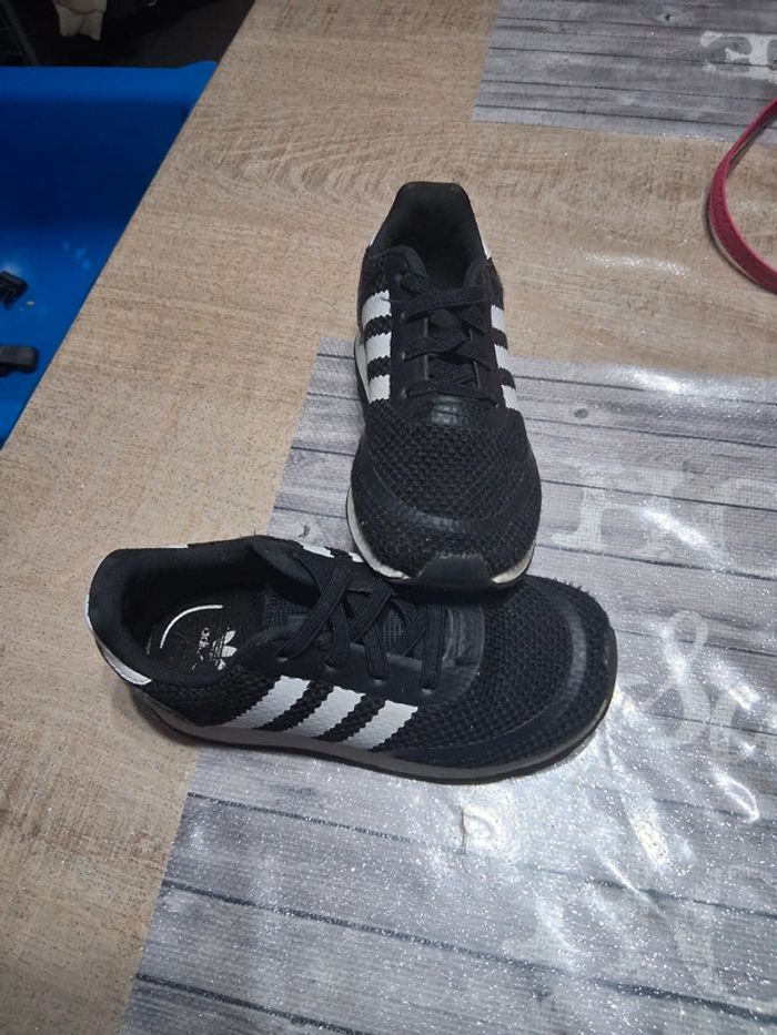 Adidas authentique t 26.5