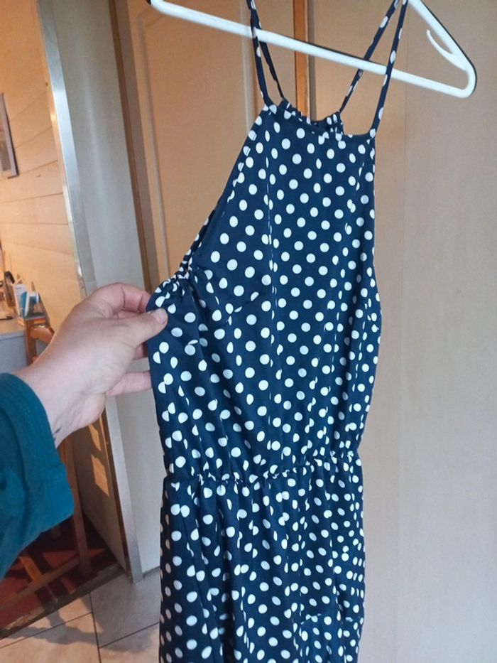 Robe bleue marine - photo numéro 3