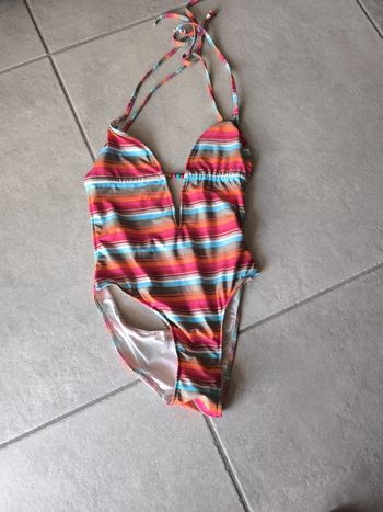 Maillot de bain une pièce  Etam 36 neuf