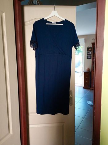 Robe forme cache coeur manches dentelles bleu marine XL Gémo