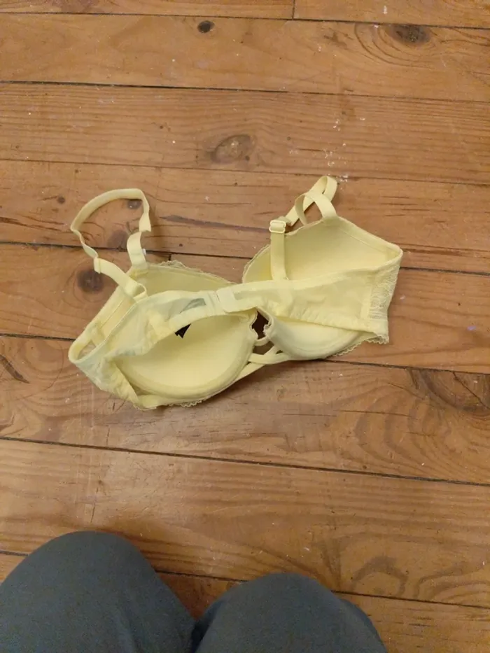Soutien gorge Undiz jaune 85 D neuf - photo numéro 3