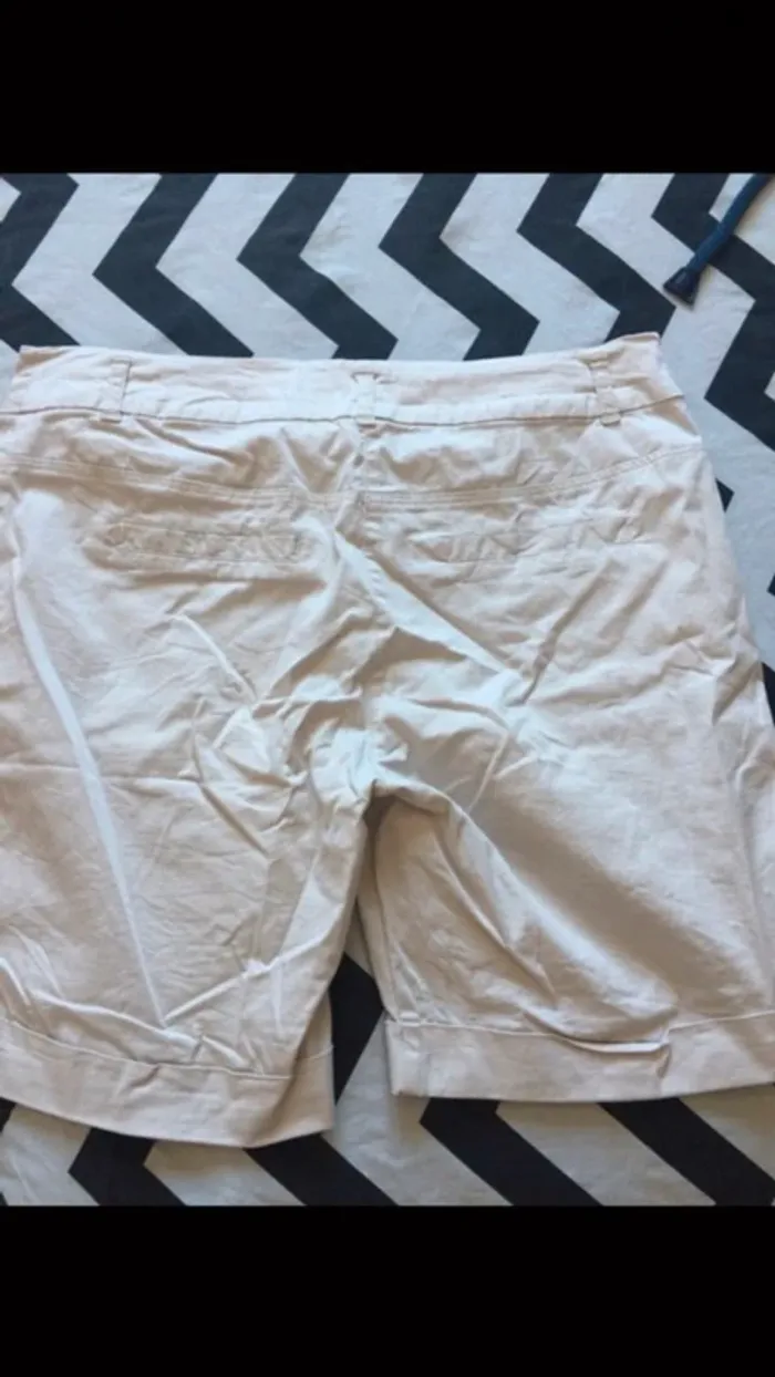 Short bermuda camaïeu taille 42 - photo numéro 3