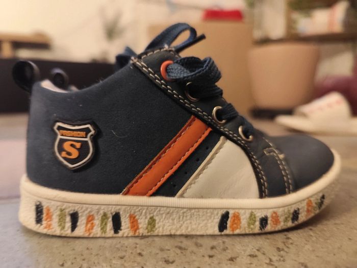 Chaussure taille 26 - photo numéro 3