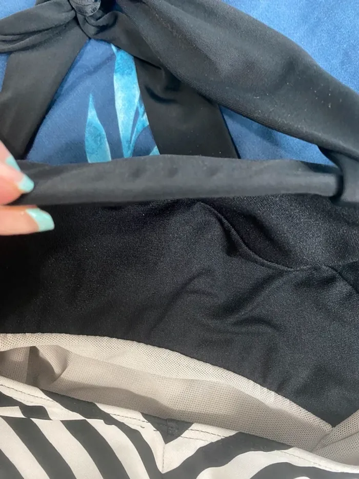 Maillot de bain 42 - photo numéro 3