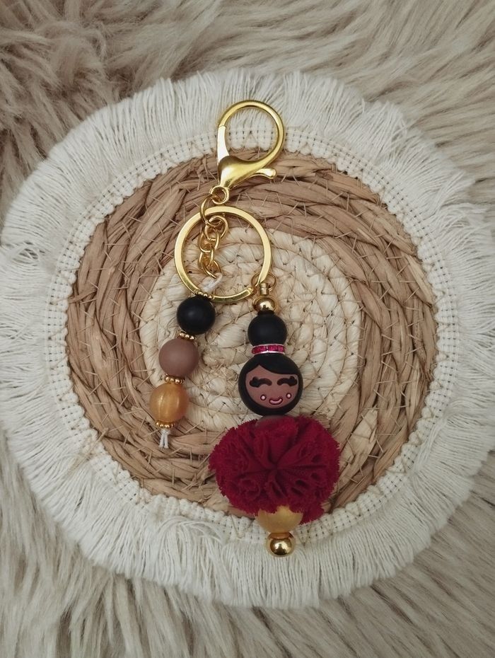 Porte clé poupee