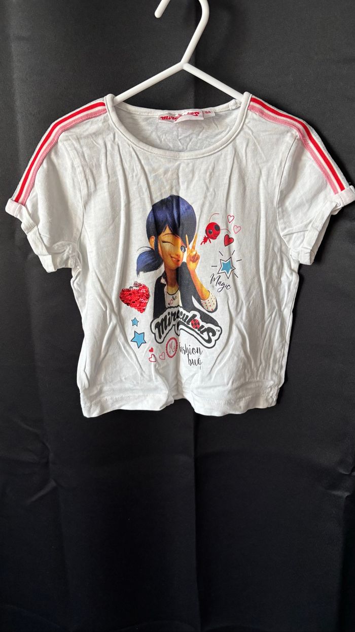 Tee shirt