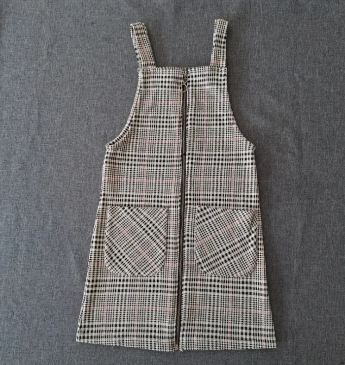 Robe automne hiver neuve taille 10 ans