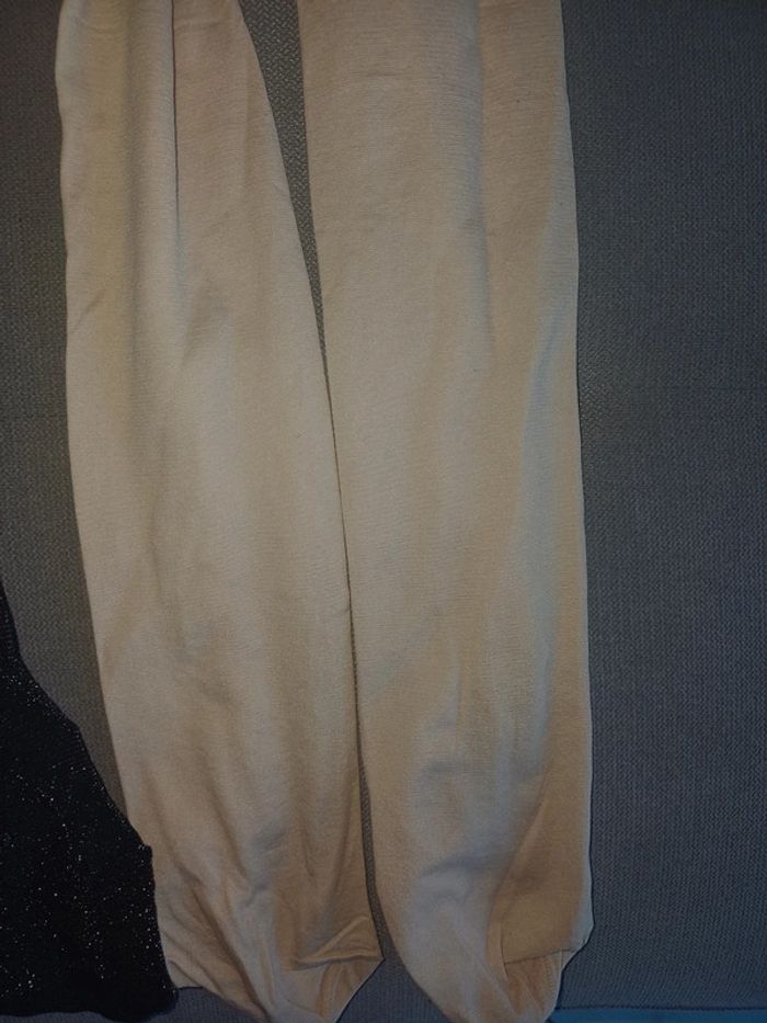 Superbe lot de 2 collants 6 ans - photo numéro 2