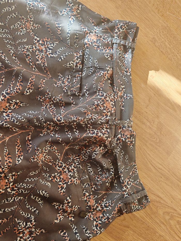 Très joli short léger - photo numéro 3